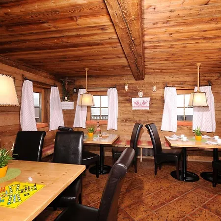 Martlerhof トゥクス